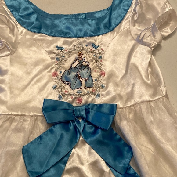 Girls Disney Nightgown - Picture 2 of 2